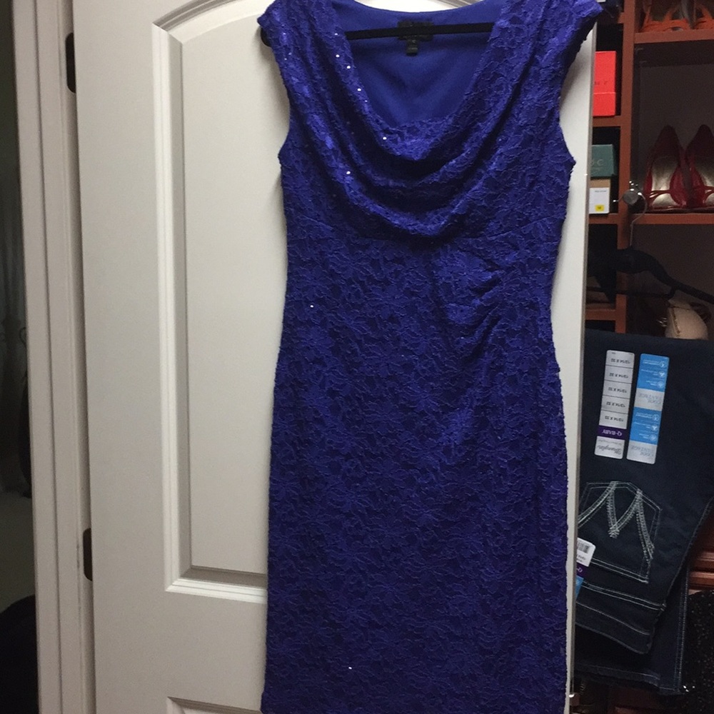 GORGEOUS PURPLE DRESS